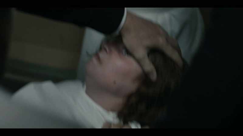 Please. Please. - [Dolours growls]