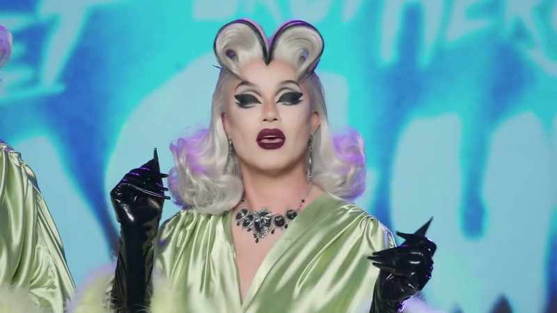 Please welcome the spell-binding, Saint