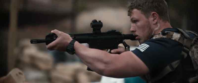 Point your weapons