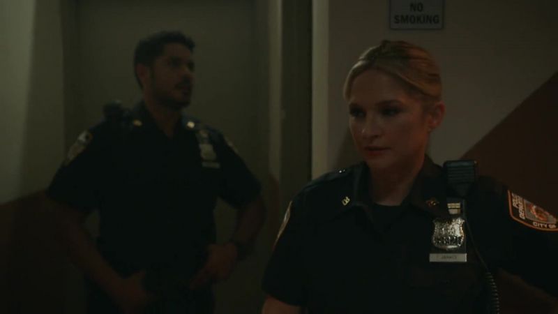 Police. Open up!