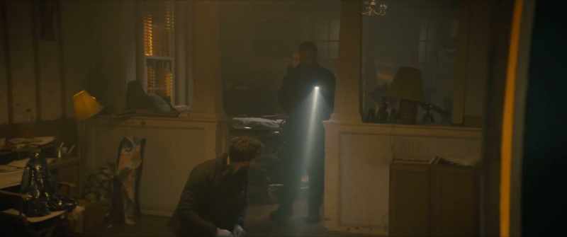 [police radio chatter]