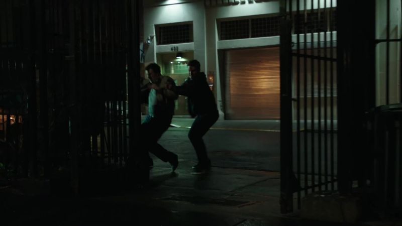 Police! Stop!