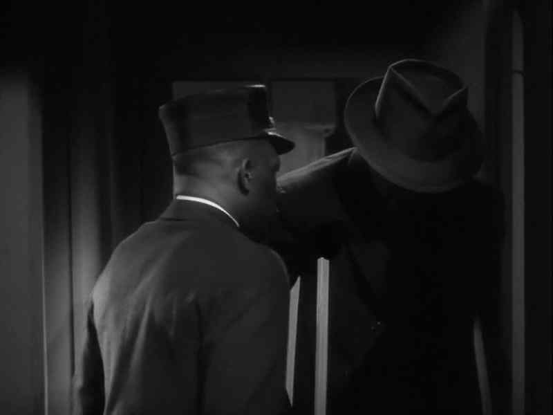 Porter, will you make up my berth right away?