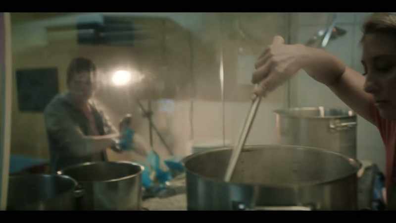 [pots bubbling]