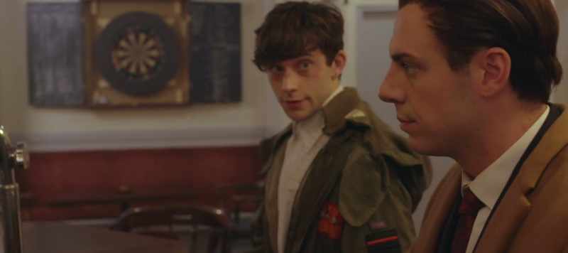 �2.50, please, mate