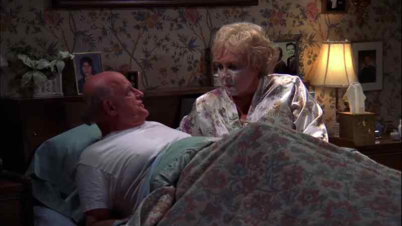 �­ Jeez! £­ Oh, stop it, Frank!