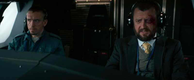 President Edwards has escaped Air Force One
