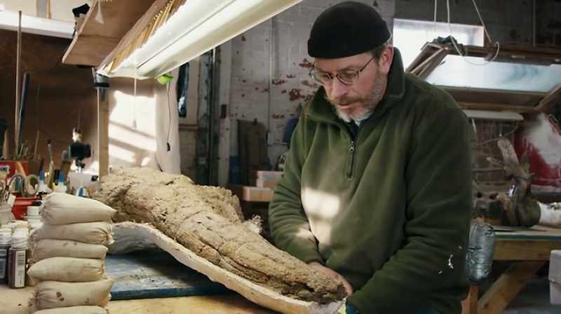 PRIMARILY, I USE A TWO-PART EPOXY PUTTY