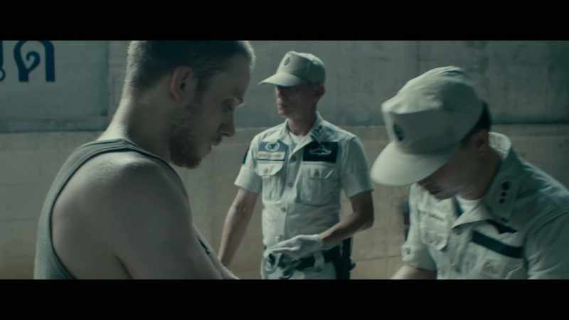 PRISON GUARD SPEAKS THAI