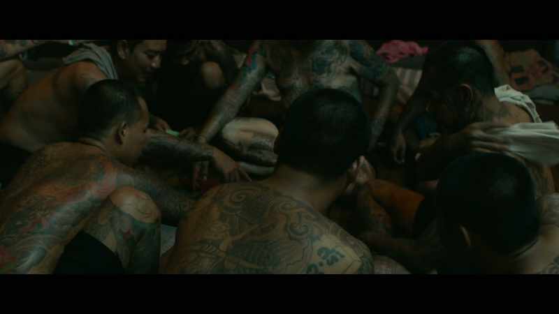 PRISONERS SHOUTING IN THAI