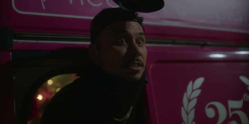 Psst! Frank! Mayday, Frank. Mayday! Abort the mission
