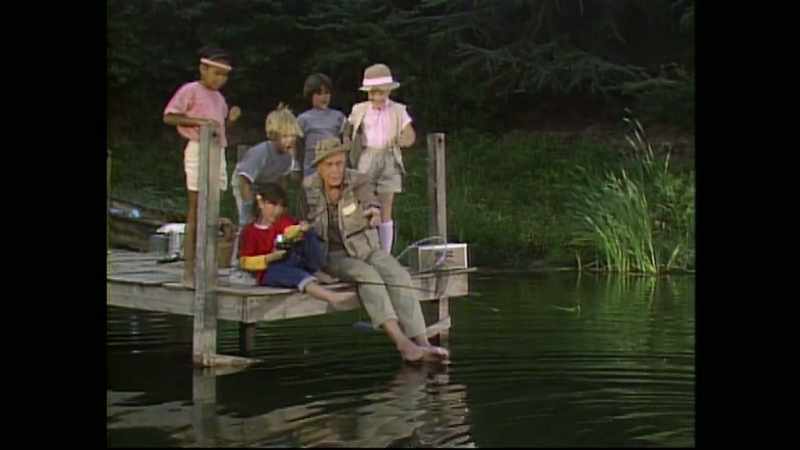 Pull back and reel in. Pull back and reel in