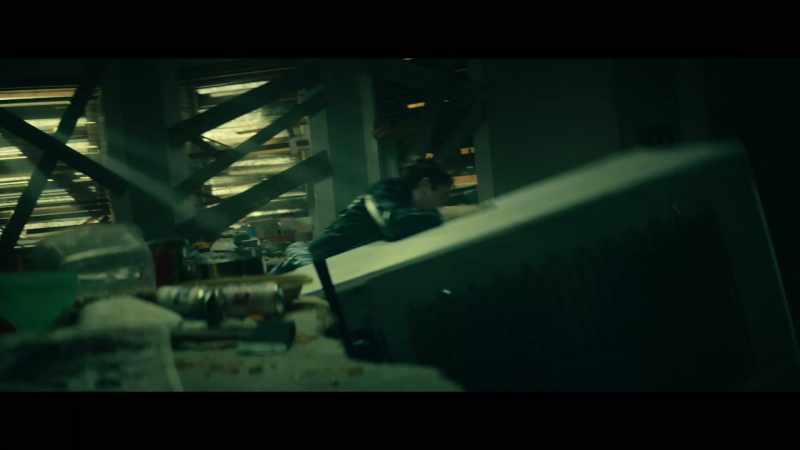 Pull down the fridge! - Move the bloody thing!