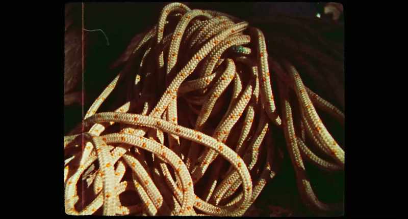 Pull up, pull it up, it had ropes