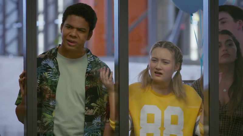 Put your arm down, Brock. Ellis doesn't need to cheat