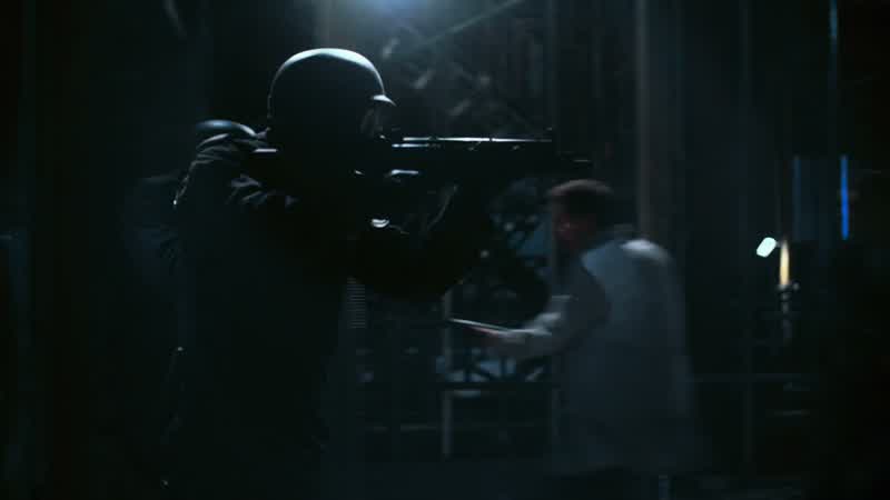 SWAT 13: Put down your weapon!