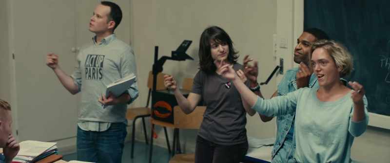 Put your hands up to take part to give us an idea