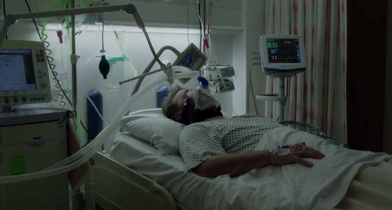 Put his mask down here. We're gonna have to start resus