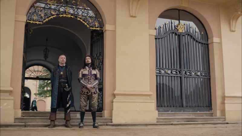 Queens have been beheaded for less