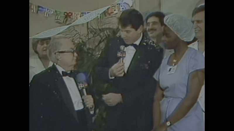 Question, Larry. Is that your tux? -[Letterman laughs]