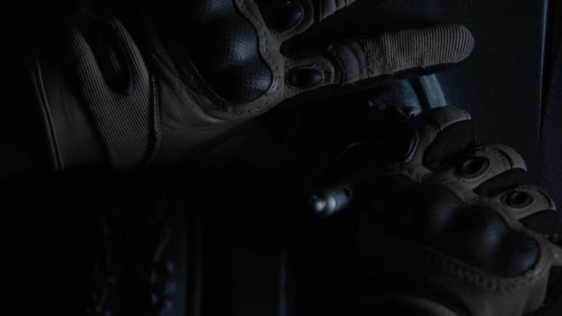 (quiet click)