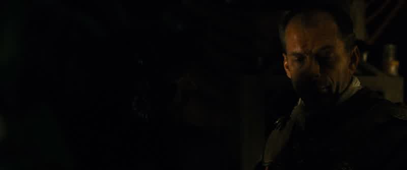 Quintus look at me Look at mePromise me that you will look after my familyYour family will meet you in the afterlife