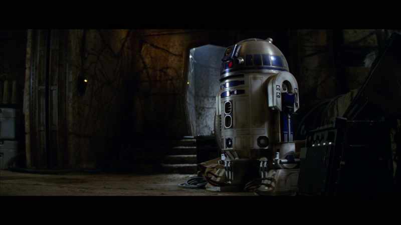 [R2-D2 powering up]