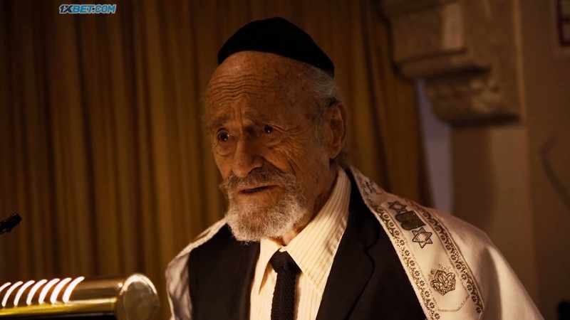 Rabbis aren't meant to be above anyone