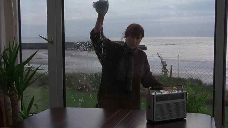 Radio: WE INTERRUPT THIS PROGRAM FOR A NEWS FLASH