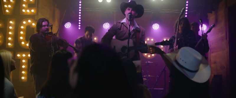 �� Raise my glass