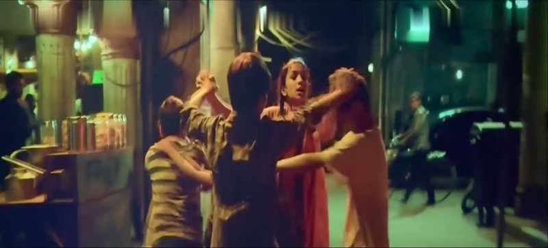 Ravi, the one who pierced Pulli's hand or Sangu, the one who asked Ravi to do it?