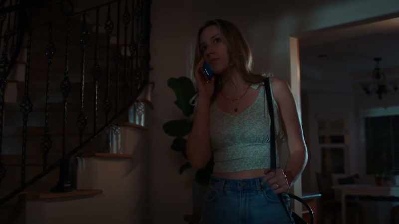 (reagan over voicemail) 'look, I know you don't recognize this number'
