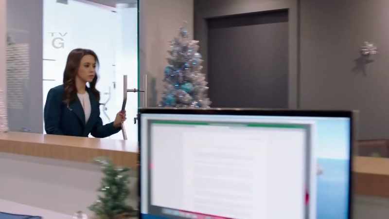 Receptionist: Abraham's and associ