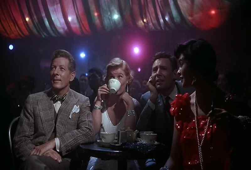 Red, how about that bugle? -Like the music?