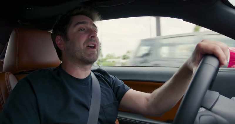 Red lights are torturing drivers all over the world