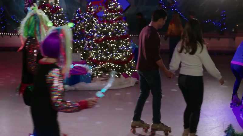 Remember this is couple skate only