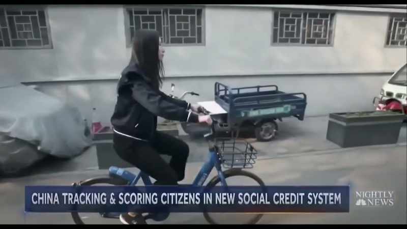 [Reporter] Everywhere she goes