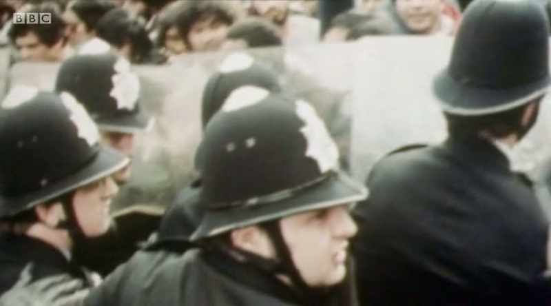 [reporter] The troubles began early