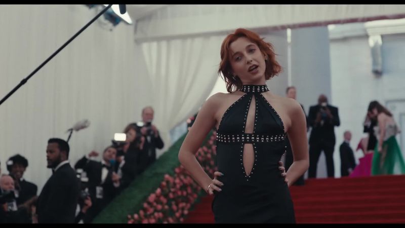 REPORTER: What are you wearing, Emma?