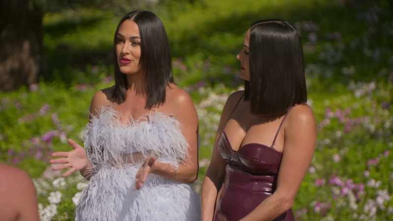 Research does say that twins stay single longer than non twins
