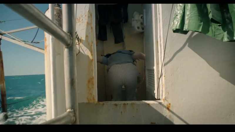 (RETCHES) (VOMIT SPLATTERS)