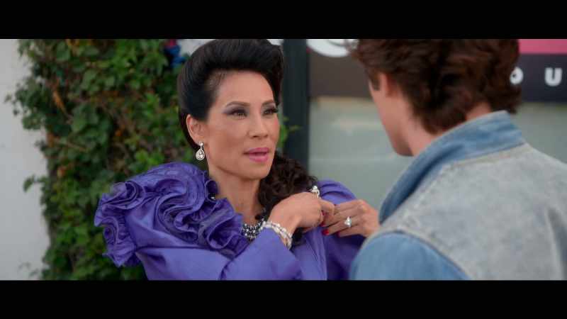 Return my brooch and get your money back