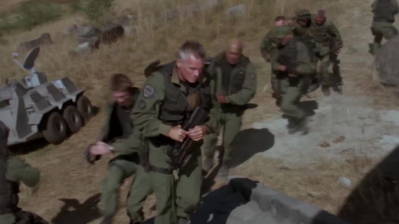 (Reynolds) Coming through the gate. - (Harper) We're behind you. Go!