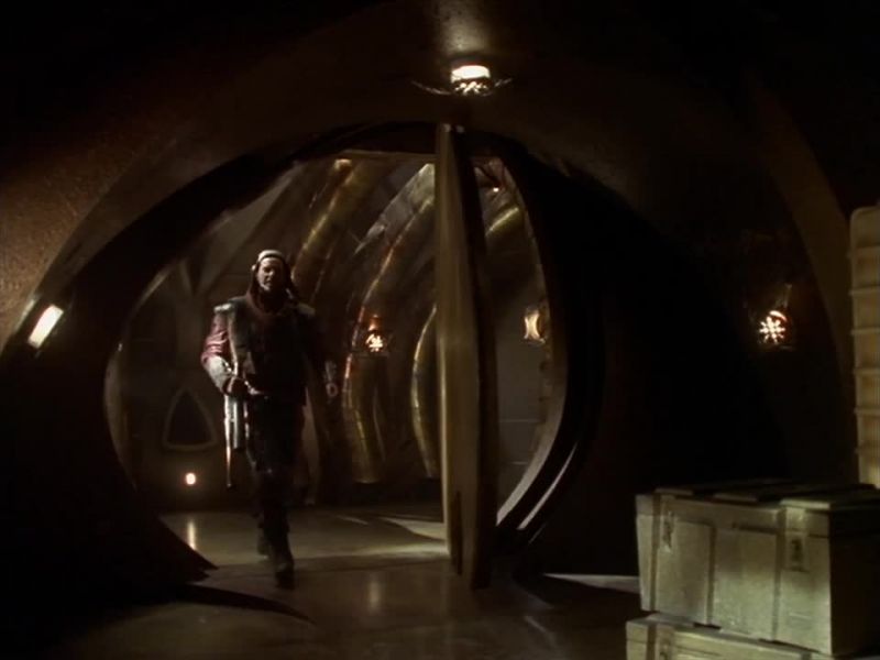 Rhed: Hey Thorrn! The Captain s after us