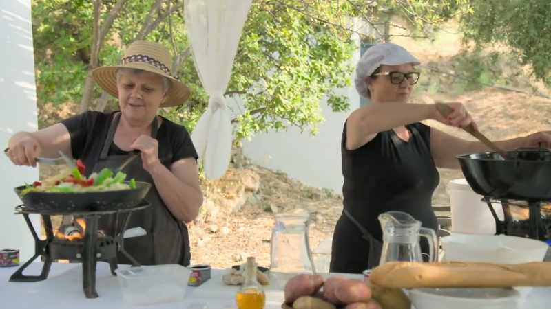 Richard narrates: Sole and Conchi, the two cooks