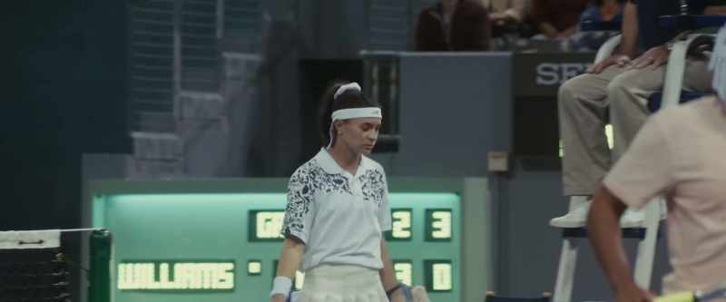 [Rick] Hey, V, your game. Your game, Venus. Let's go
