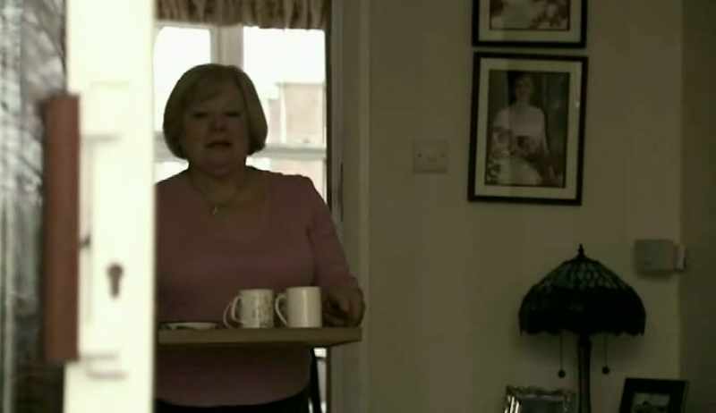 Right, here we are, tea for the troops! Lovely. OK! Well