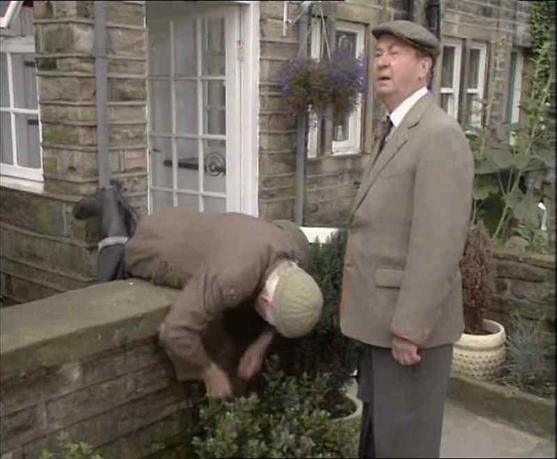 Right, you men!