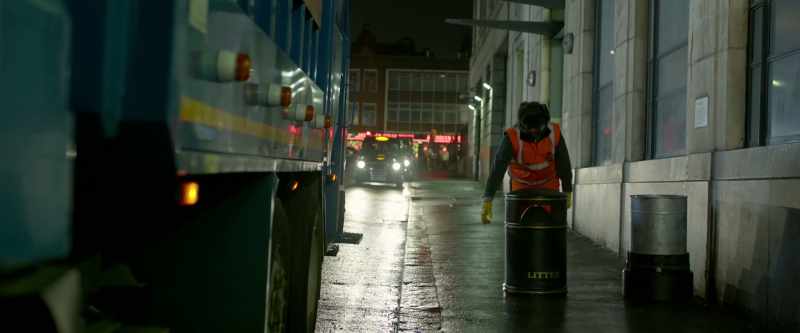 Right, Paddington, stay low and remember, you're a bin
