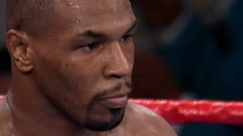 [Ring Announcer] Mr Tyson, Mr Bruno